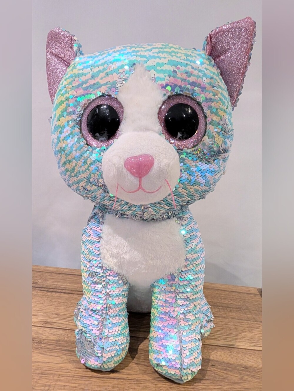 Whimsy The Cat Sequin Plush Cat Toy. Reversible Sequins From Ty Flippables
